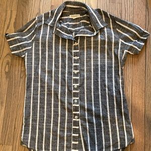 Tradlands S short button down - perfect condition